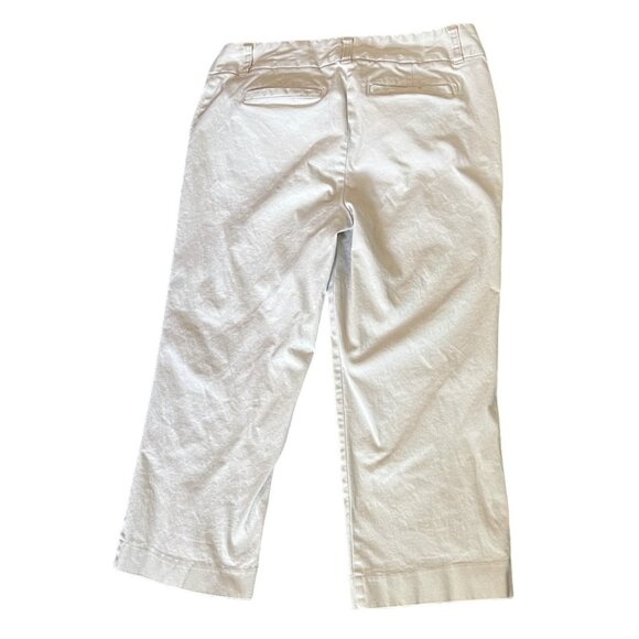 Women's Charter Club Petite Beige Capri Length Pants, Size 4P - Picture 10 of 11